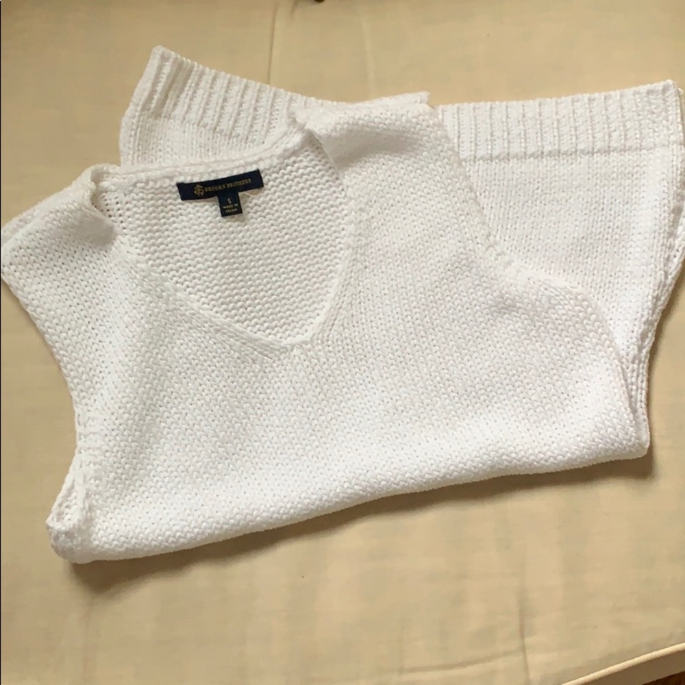 Brooks Brothers knit sweater